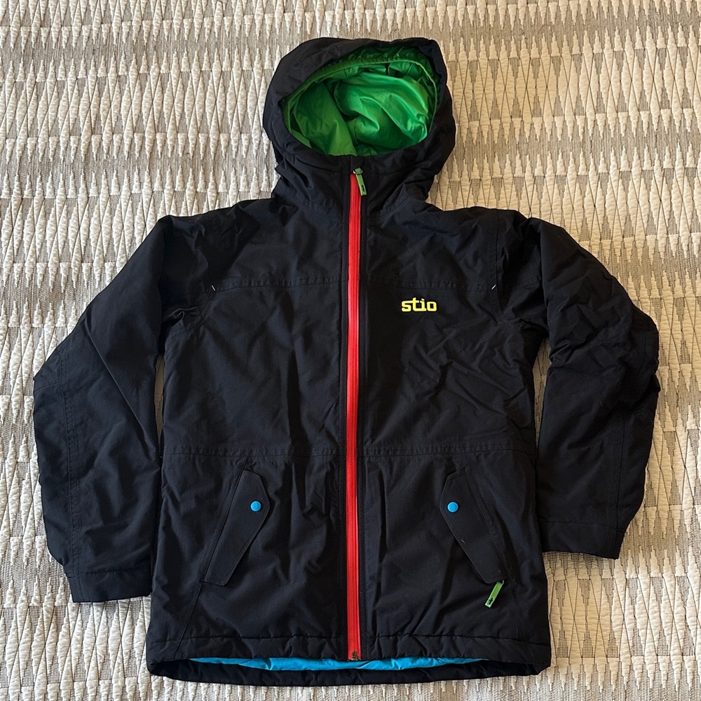 Stio Black Hooded Jacket with Red Zipper